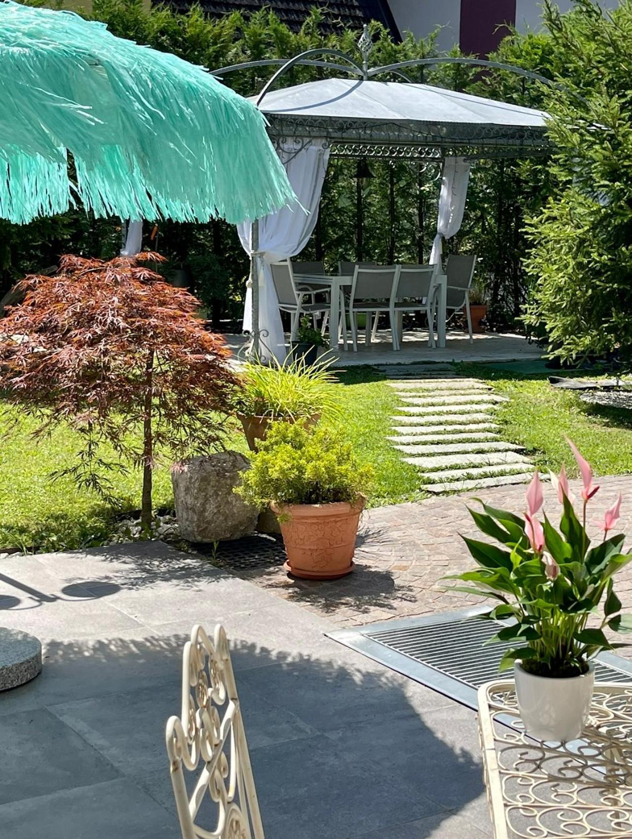 Villa Miriam Levico Terme Exteriör bild